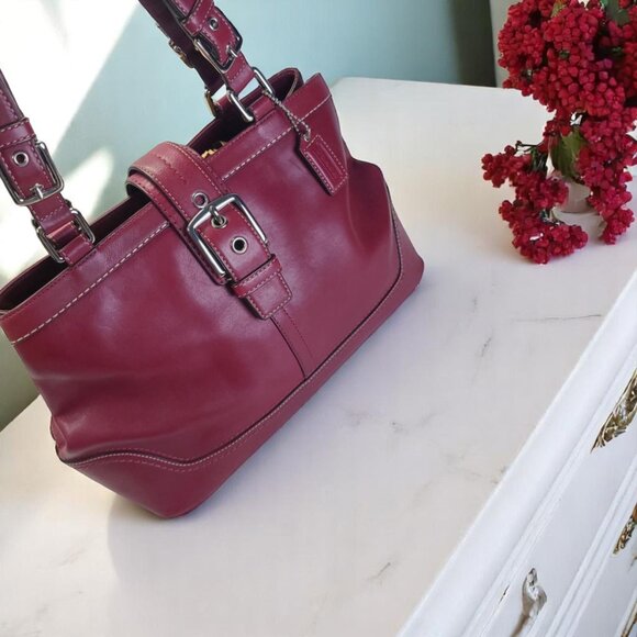 COACH Hamptons Satchel in burgundy/berry red Y2K - Picture 3 of 12